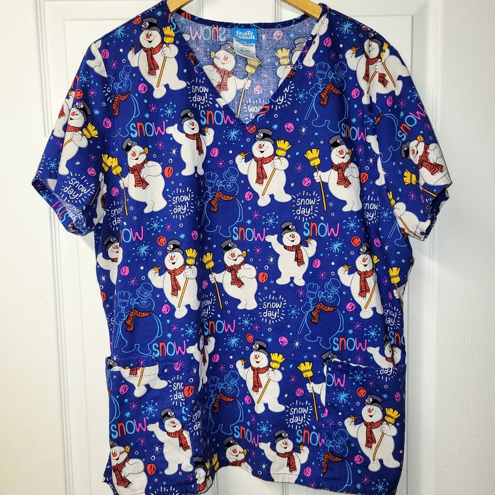 Blue Frosty the Snowman Scrub Top Xmas